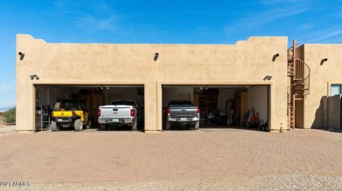 37243 19 Ave, Phoenix AZ 85086-9154 exterior