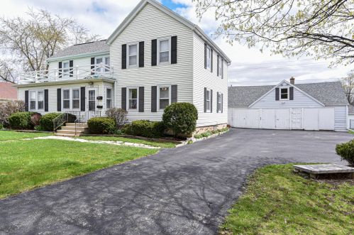 3554 84th St, Milwaukee, WI 53228-1502