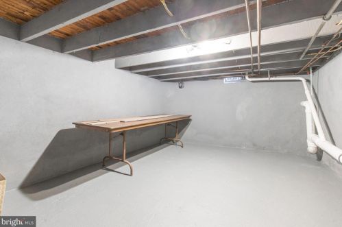 1323 Clarion St, Philadelphia PA 19148-2917 exterior