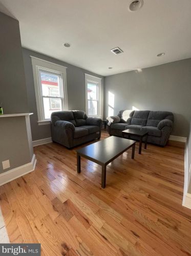 434 Cheltenham Ave, Philadelphia PA 19120-1715 exterior