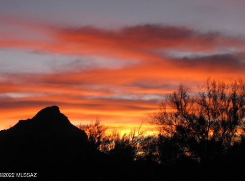 2421 Double O Pl, Tucson AZ 85713-6717 exterior