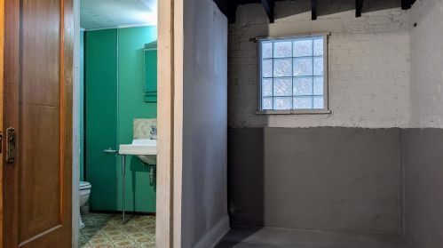 4535 Mason Ave, Chicago IL  60630-3142 exterior