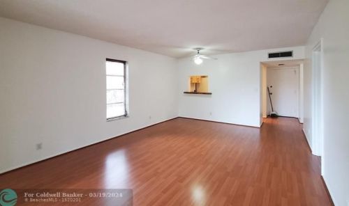 490 20th St, Boca Raton FL  33431-7944 exterior