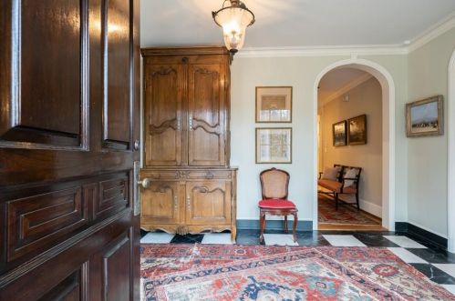 29 Andrews Dr, Atlanta, GA 30305-1313