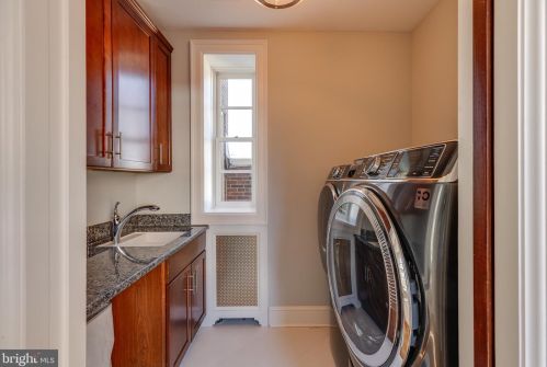 2101 Delancey St, Philadelphia PA 19103-6408 exterior