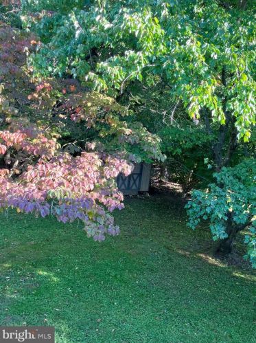 2012 Kings House Rd, Silver Spring MD 20905-4224 exterior