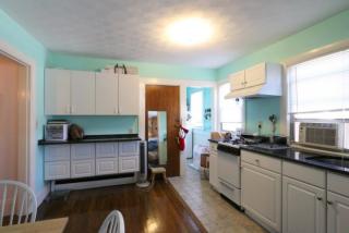 172 Concord Ave, Cambridge MA  02138-2318 exterior