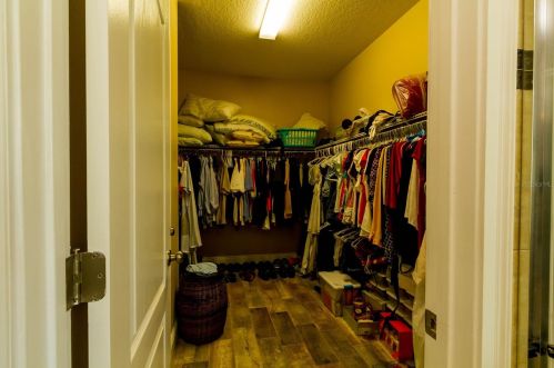 20011 Outpost Point Dr, Tampa FL  33647-3560 exterior