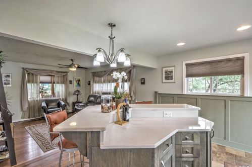 309 Amsterdam Ave, Babylon NY 11704-4929 exterior