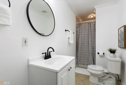 737 Barnett St, Atlanta GA 30306-4103 exterior