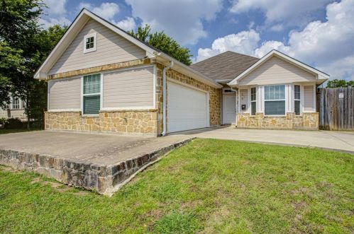 619 Ewing Ave, Dallas TX  75203-1816 exterior