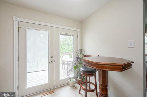 2402 Andover Rd, Riverton NJ 08077-3510 exterior