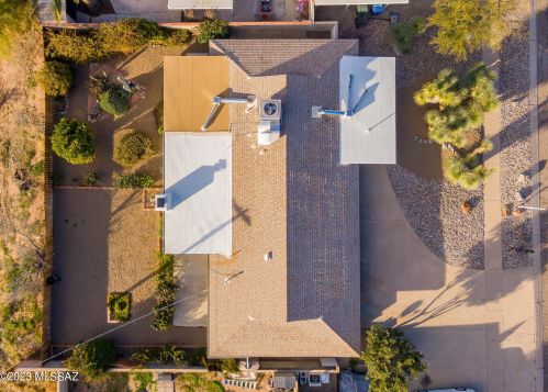 2520 Calle Cordova, Tucson AZ  85710-5732 exterior