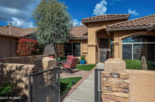 1241 Marshview Ln, Green Valley AZ 85614-6293 exterior