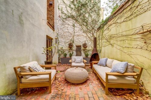 527 Wilkes St, Alexandria VA  22314-3723 exterior