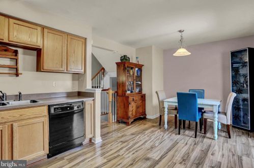 80 Frst Vw Ter, Hanover PA 17331-7449 exterior