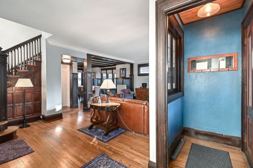 2946 Stowell Ave, Milwaukee WI 53211-3349 exterior