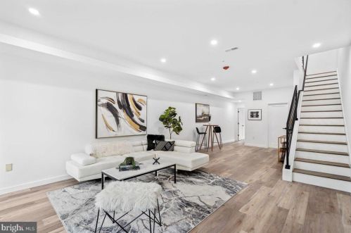 2527 Elvans Rd, Washington DC  20020-3508 exterior