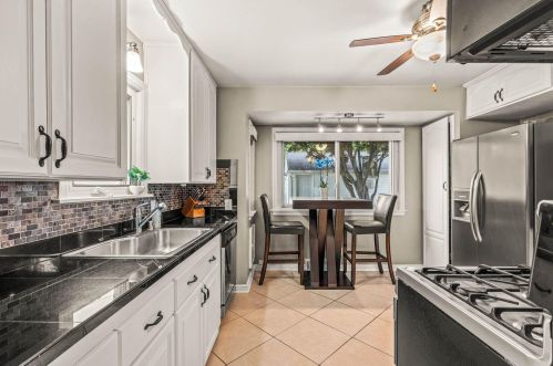 2854 Lefeber Ave, Milwaukee WI 53210-1142 exterior