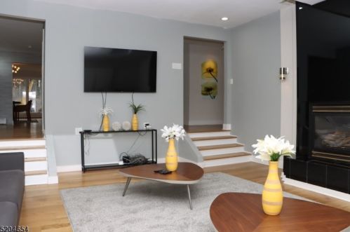 16 Perona Rd, Andover NJ  07821-5000 exterior