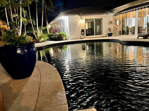 926 38 Ct, Boynton Beach FL 33435-8530 exterior