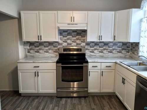 1473 90 Ave, Duluth MN 55808-1527 exterior