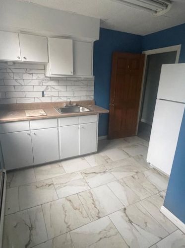 58 Hamlet Ave, Woonsocket RI  02895-4423 exterior