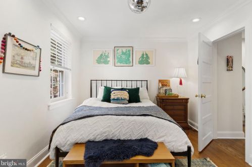 1714 Addison St, Philadelphia PA 19143-1203 exterior