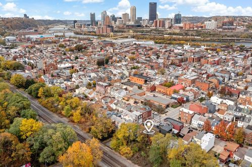 165 18 St, Pittsburgh PA 15203-1630 exterior