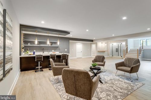 1520 Brookhaven Dr, Mc Lean VA  22101-4127 exterior