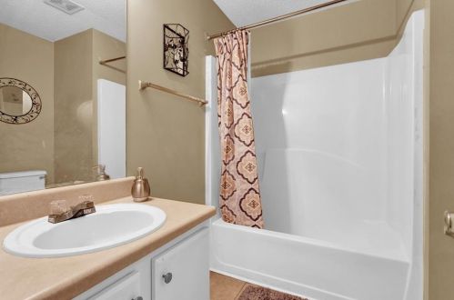 6979 Pole Crk Ct, Lithonia GA 30058 exterior