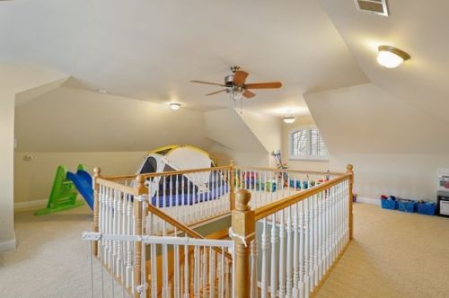 828 Colfax Ave, Elmhurst IL 60126-4535 exterior