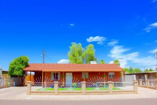 3754 Atlanta Ave, Phoenix AZ  85041-2609 exterior