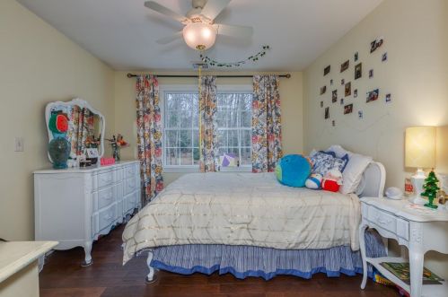 16 Shenandoah Dr, Concord NH  03301-7920 exterior