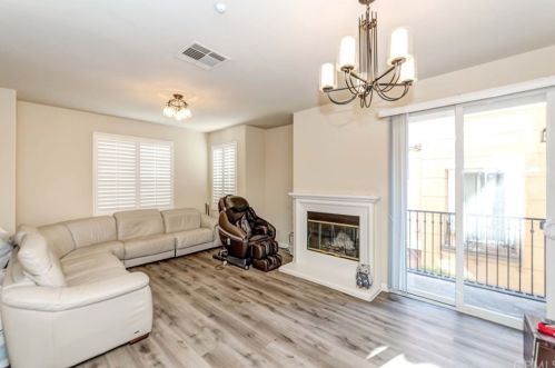 1244 Mendez Dr, Fullerton, CA 92833-5620