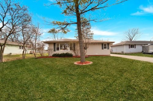 2137 Root St, Joliet, IL 60403-1741