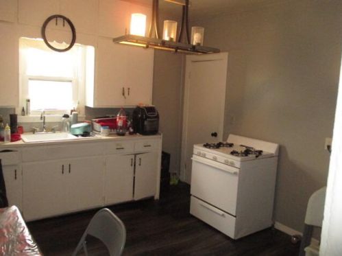 2427 Woodward Ave, Wyoming MI exterior