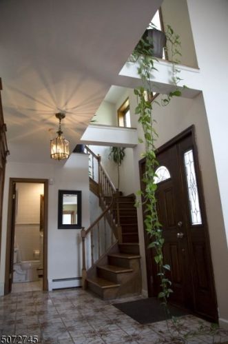 17 Terrace Ave, Town Center, NJ 07052-3603