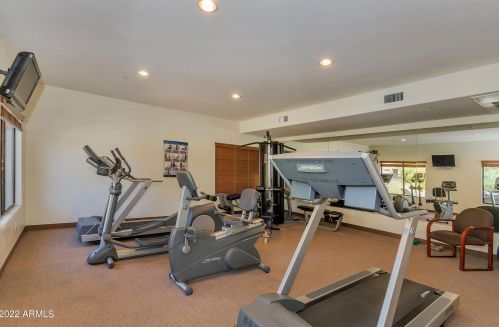 21320 56th St, Phoenix AZ  85054-5401 exterior