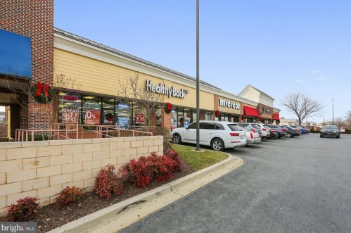 1904 Lewis Ave, Rockville MD 20851-2330 exterior