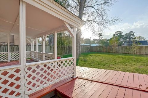 4331 Meadow Springs Dr, Humble TX 77339-1859 exterior