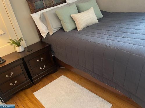 605 Blvd Pl, Duluth MN 55811-2713 exterior