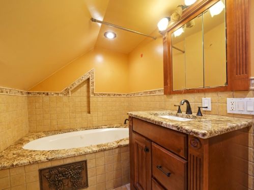 3407 Newcastle Ave, Chicago IL 60634-4832 exterior