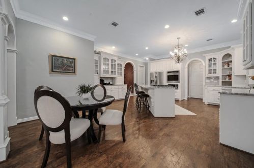 10337 Paradise Vly Dr, Conroe TX exterior