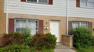 4037 Hampshire Ct, Indianapolis IN  46235-1463 exterior