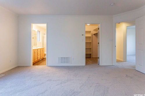 9525 Shoshone Ct, Sandy UT 84092-3074 exterior