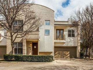 3935 Wycliff Ave, Dallas TX  75219-2919 exterior