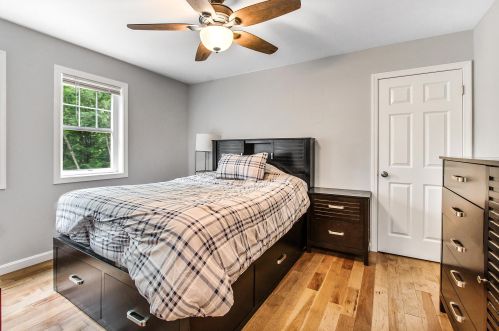 68 Rumford St, Concord NH 03301-3906 exterior