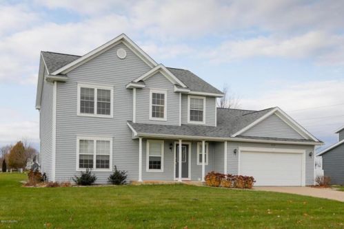 7552 Capri St, Kalamazoo, MI 49002-9482