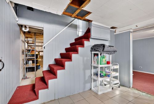 1349 6 St, Saint Paul MN 55106-4801 exterior